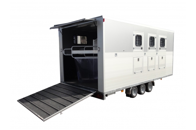 Triplex trailer