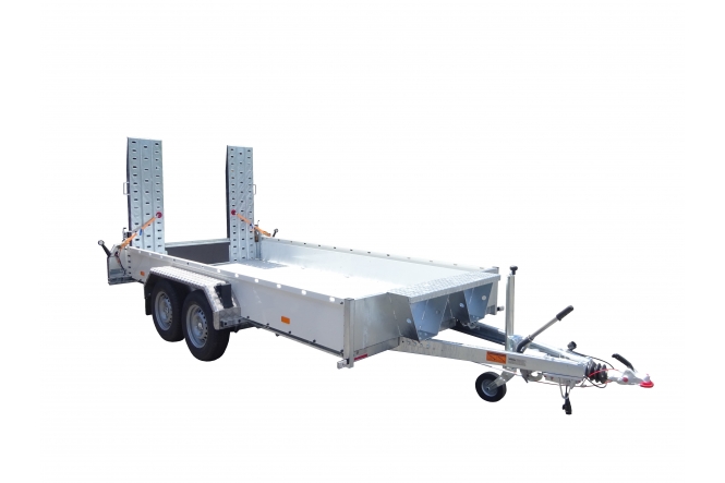 BAT construction machinery transporters-1