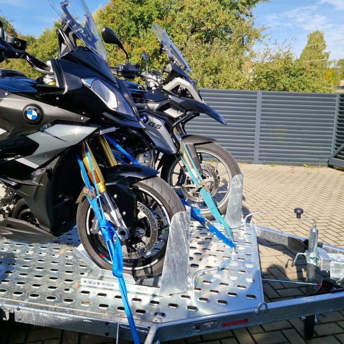 MOTOVAN_B_09.jpg