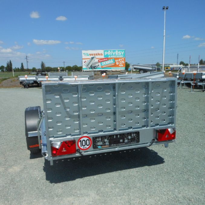 MOTOVAN_2MOTOVAN_B13 - BOX, KLÍNY_04.JPG