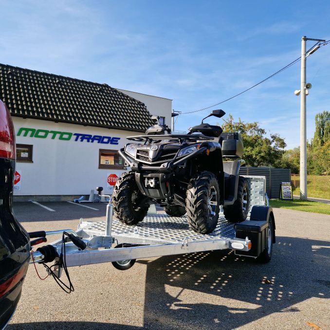 MOTOVAN_B_10.jpg